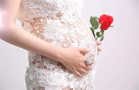 怀孕早期饮食的五大关键点：确保宝宝健康发育的秘诀