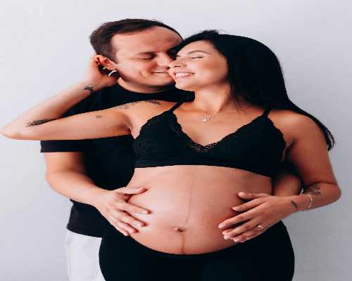 怀孕四十天见红图片