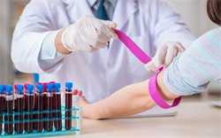 怀孕50天检查发现子宫肌瘤从4cm长到9cm严重吗？