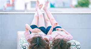 女人怀孕后,最早几天可以用验孕棒检测出来?