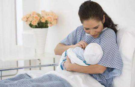 怀孕后可以坐摩托车吗