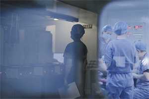 羊膜穿刺疼吗？痛不痛？