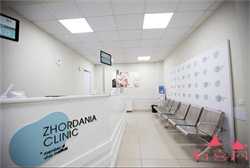 十月馨有什么作用和保灵孕宝相比那个对孕妇好些